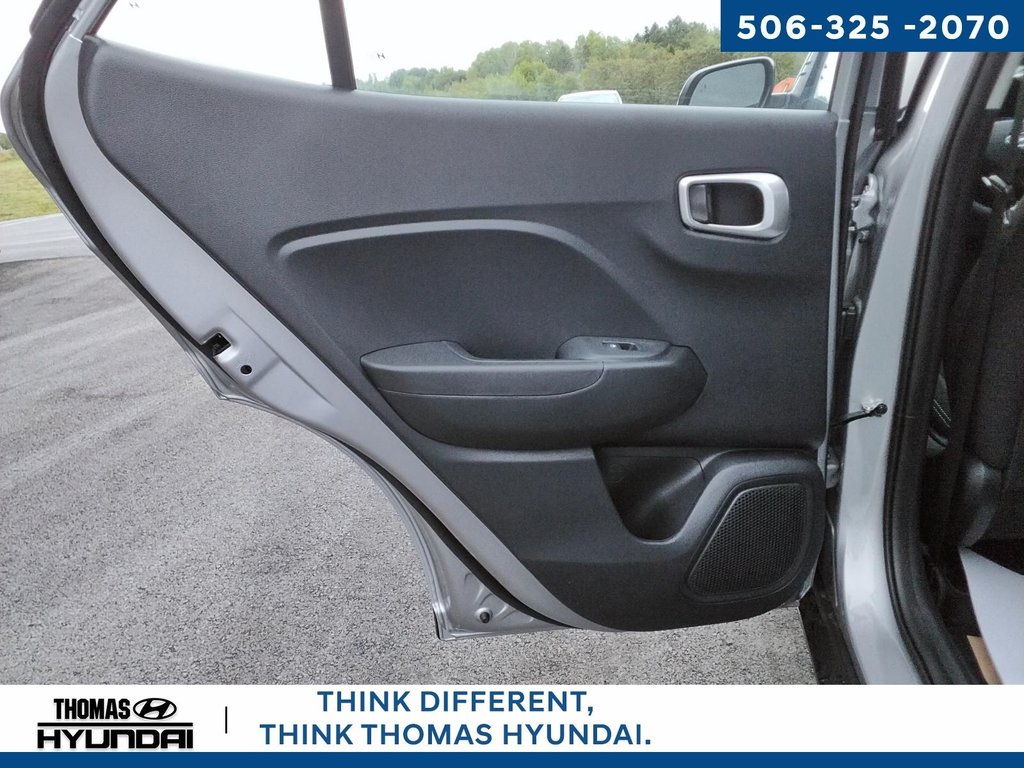 2025 Hyundai Venue Preferred in Woodstock, New Brunswick - 25 - w1024h768px