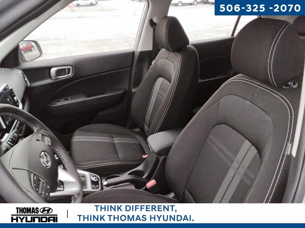 2025 Hyundai Venue Preferred in Woodstock, New Brunswick - 16 - w1024h768px