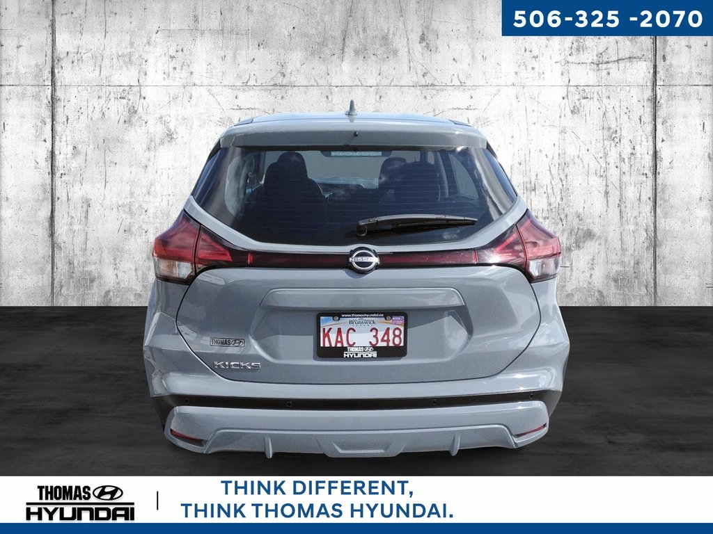 2022 Nissan Kicks S in Woodstock, New Brunswick - 4 - w1024h768px
