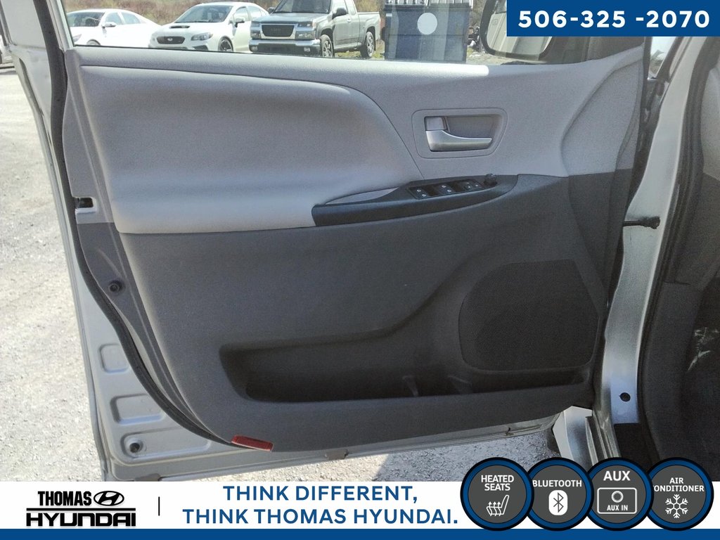 Toyota Sienna LE 2020 à Woodstock, Nouveau-Brunswick - 23 - w1024h768px