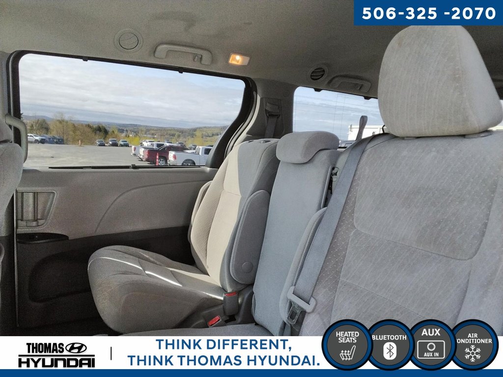 Toyota Sienna LE 2020 à Woodstock, Nouveau-Brunswick - 18 - w1024h768px
