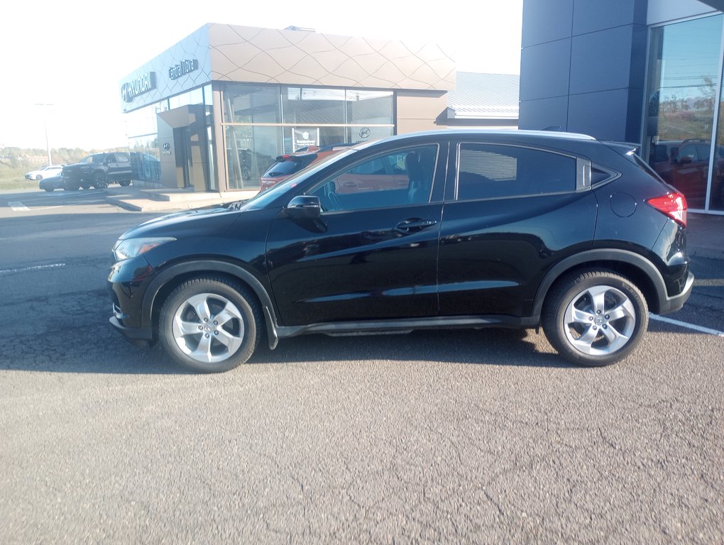 2016  HR-V EX in New Glasgow, Nova Scotia - 2 - w1024h768px