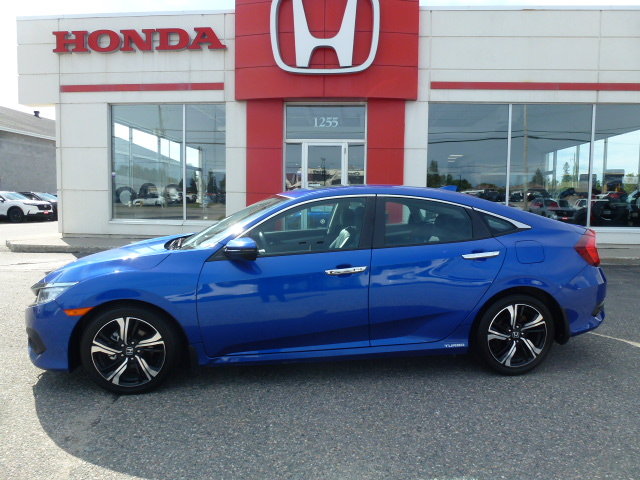 2018  Civic TOURING in Timmins, Ontario - 1 - w1024h768px