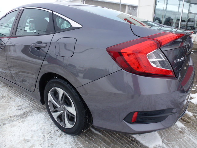 2019 Honda Civic LX in Timmins, Ontario - 4 - w1024h768px