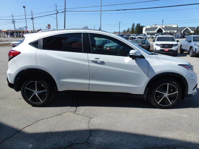 2021 Honda HR-V SPORT in Timmins, Ontario - 4 - w1024h768px