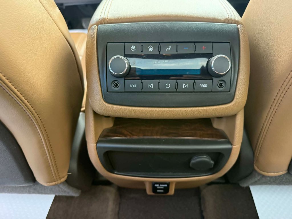 Buick Enclave Premium 2016 à Grand Falls, Nouveau-Brunswick - 15 - w1024h768px