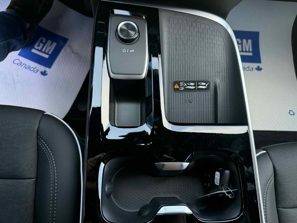 2026 Buick Enclave Preferred in Grand Falls, New Brunswick - 10 - w1024h768px