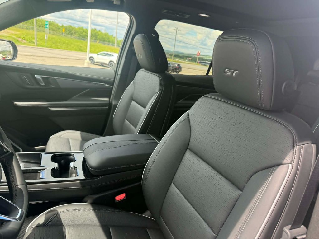 2026 Buick Enclave Sport Touring in Grand Falls, New Brunswick - 15 - w1024h768px