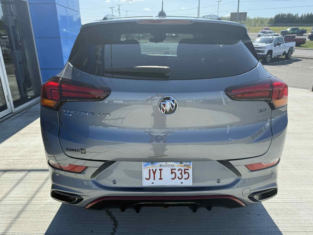 2022 Buick Encore GX Select in Grand Falls, New Brunswick - 6 - w1024h768px