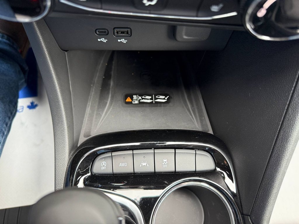2025 Buick Encore GX Preferred in Grand Falls, New Brunswick - 10 - w1024h768px