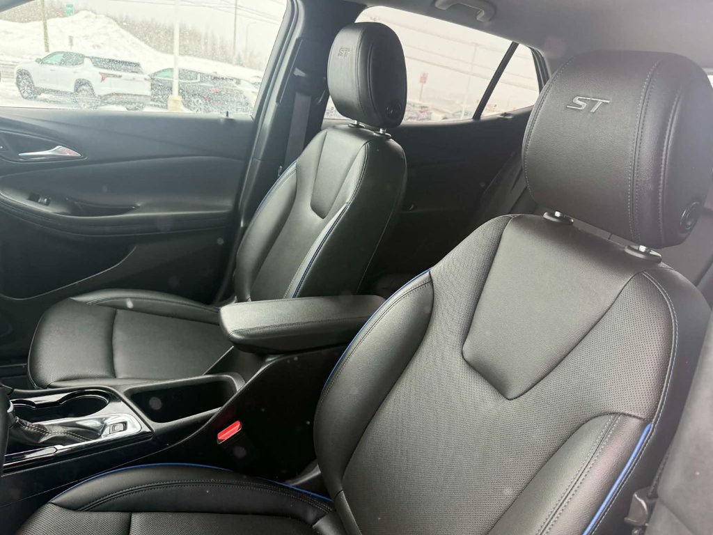 Buick Encore GX Sport Touring 2025 à Grand Falls, Nouveau-Brunswick - 16 - w1024h768px