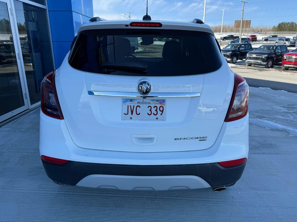 2020 Buick Encore Preferred in Grand Falls, New Brunswick - 5 - w1024h768px