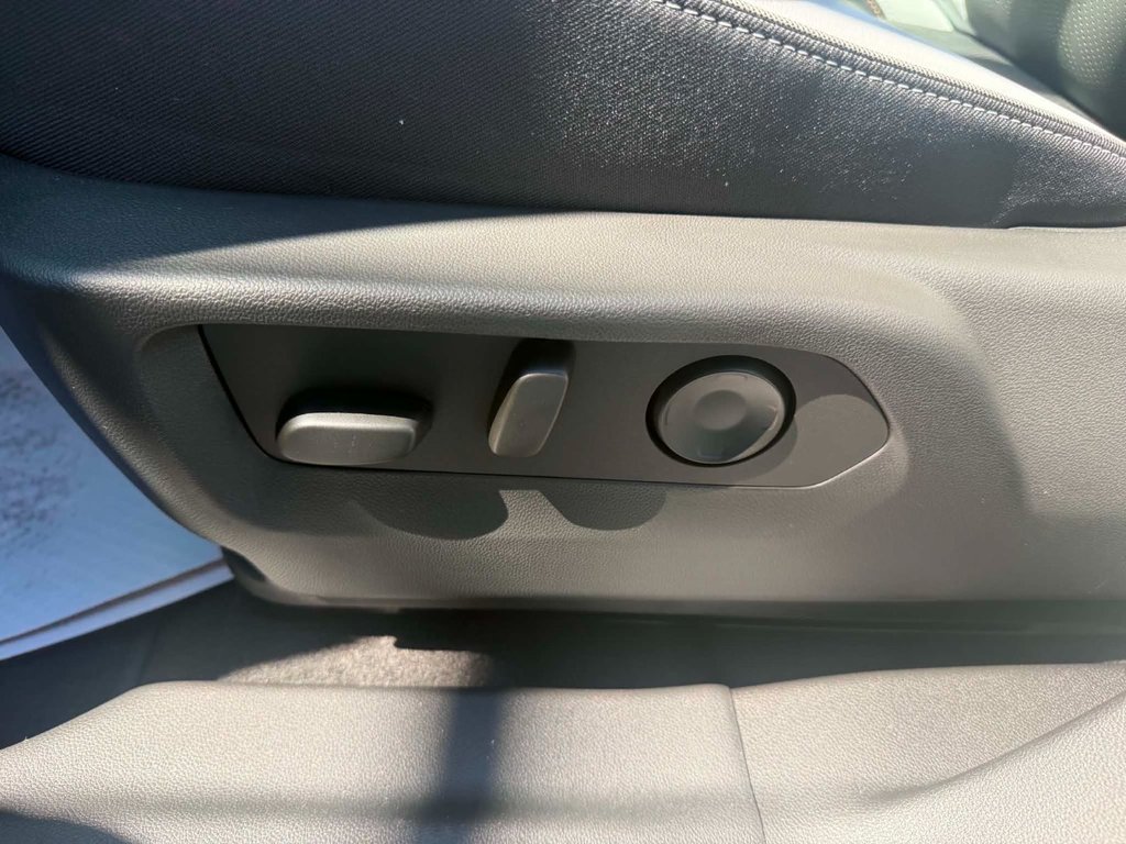 2026 Buick Envision Sport Touring in Grand Falls, New Brunswick - 9 - w1024h768px