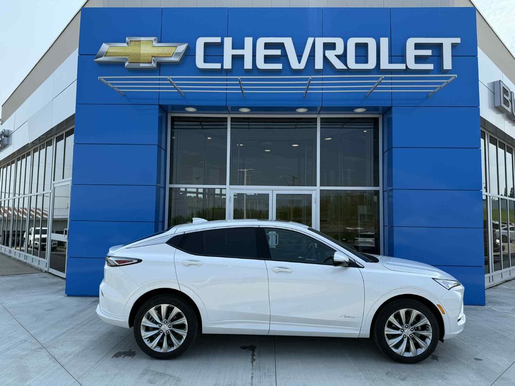 2025 Buick Envista Avenir in Grand Falls, New Brunswick - 4 - w1024h768px