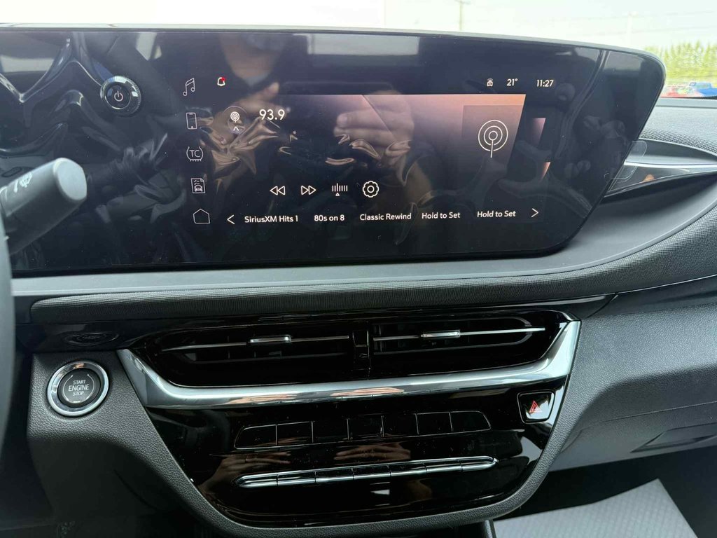 2025 Buick Envista Avenir in Grand Falls, New Brunswick - 12 - w1024h768px