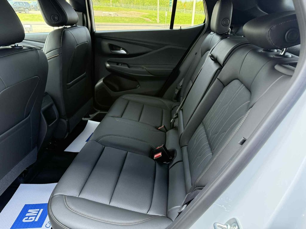 2025 Buick Envista Avenir in Grand Falls, New Brunswick - 9 - w1024h768px