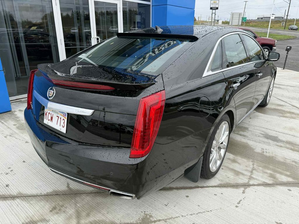 2014 Cadillac XTS Luxury Collection in Grand Falls, New Brunswick - 5 - w1024h768px