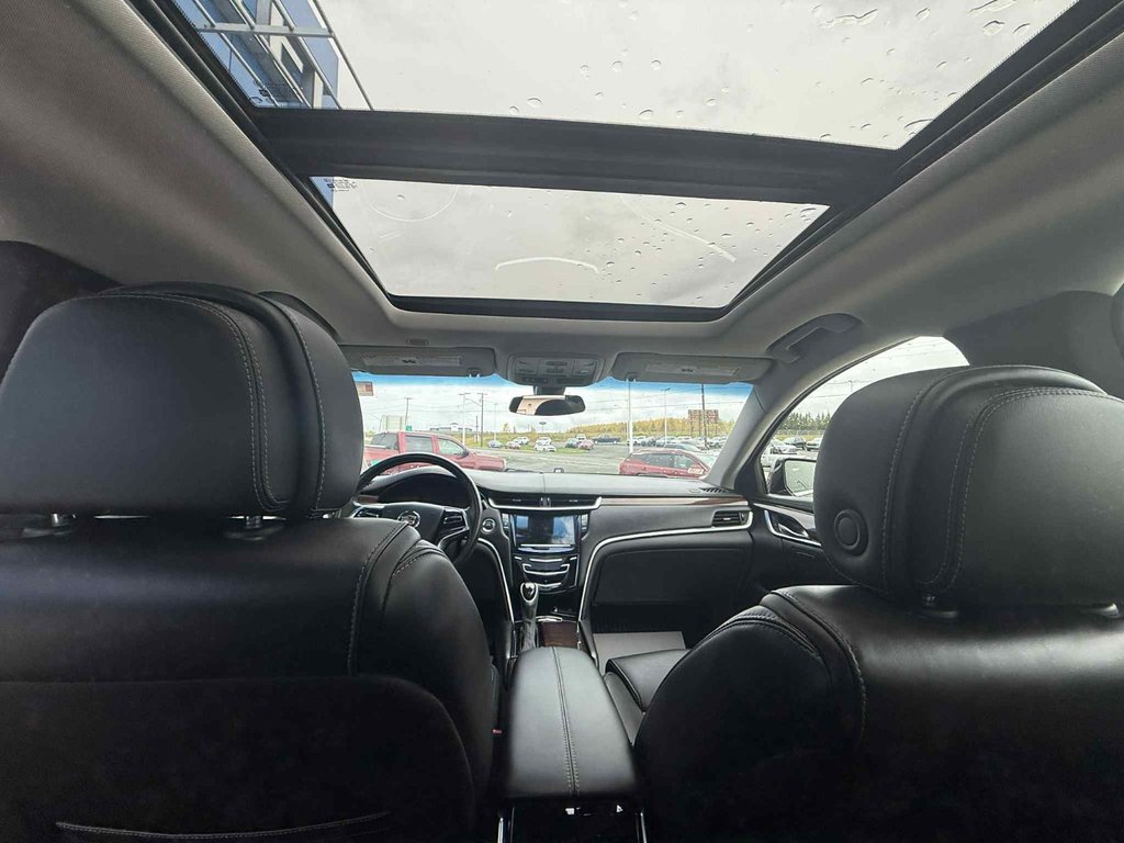 2014 Cadillac XTS Luxury Collection in Grand Falls, New Brunswick - 10 - w1024h768px