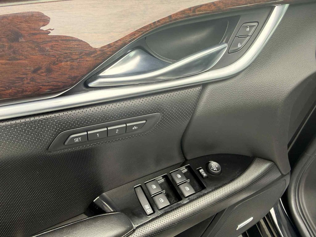 2014 Cadillac XTS Luxury Collection in Grand Falls, New Brunswick - 21 - w1024h768px