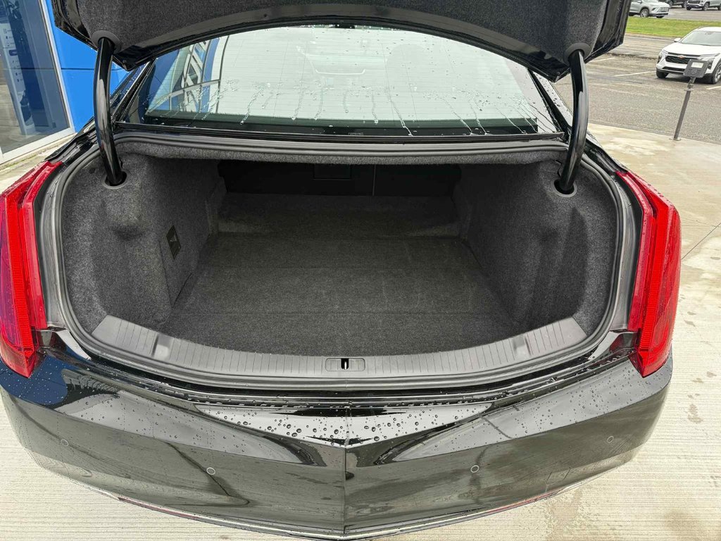 2014 Cadillac XTS Luxury Collection in Grand Falls, New Brunswick - 8 - w1024h768px