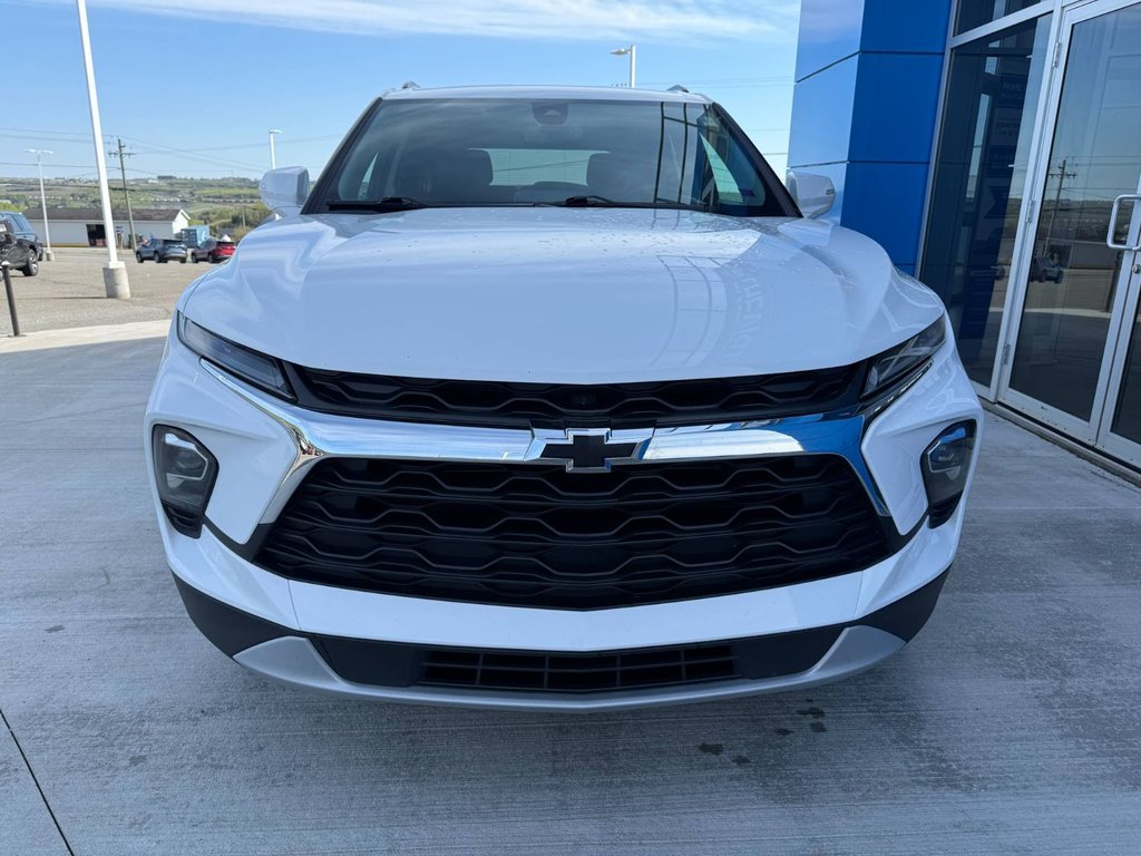 2023 Chevrolet Blazer True North in Grand Falls, New Brunswick - 3 - w1024h768px