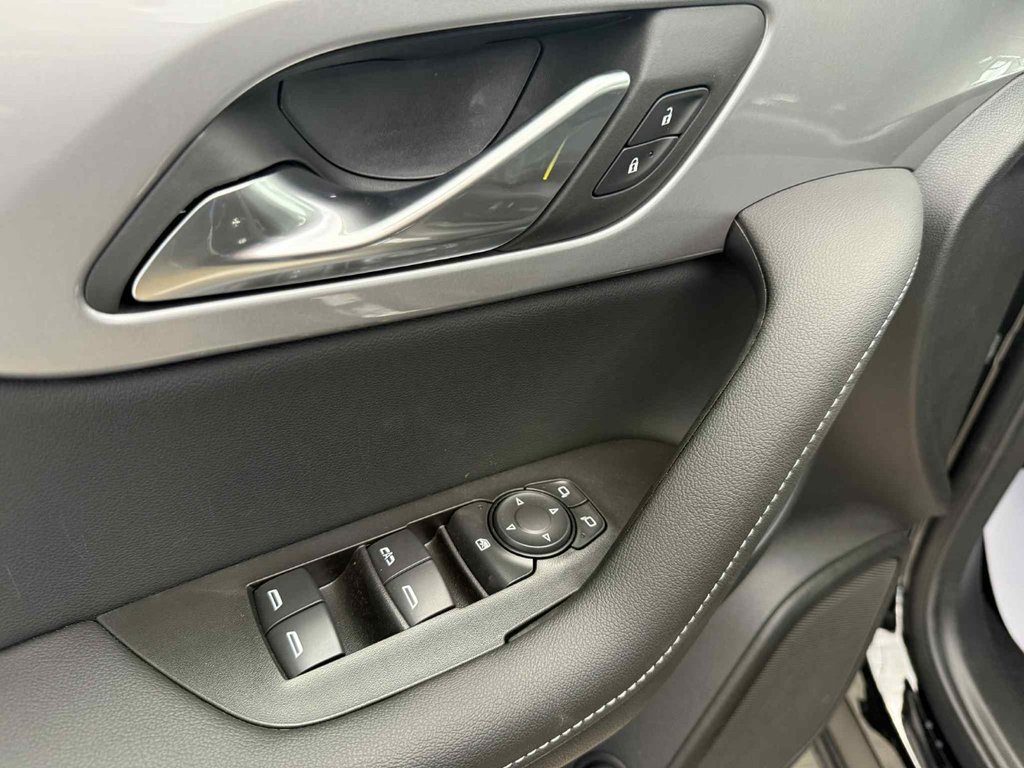 2025 Chevrolet Blazer LT in Grand Falls, New Brunswick - 16 - w1024h768px