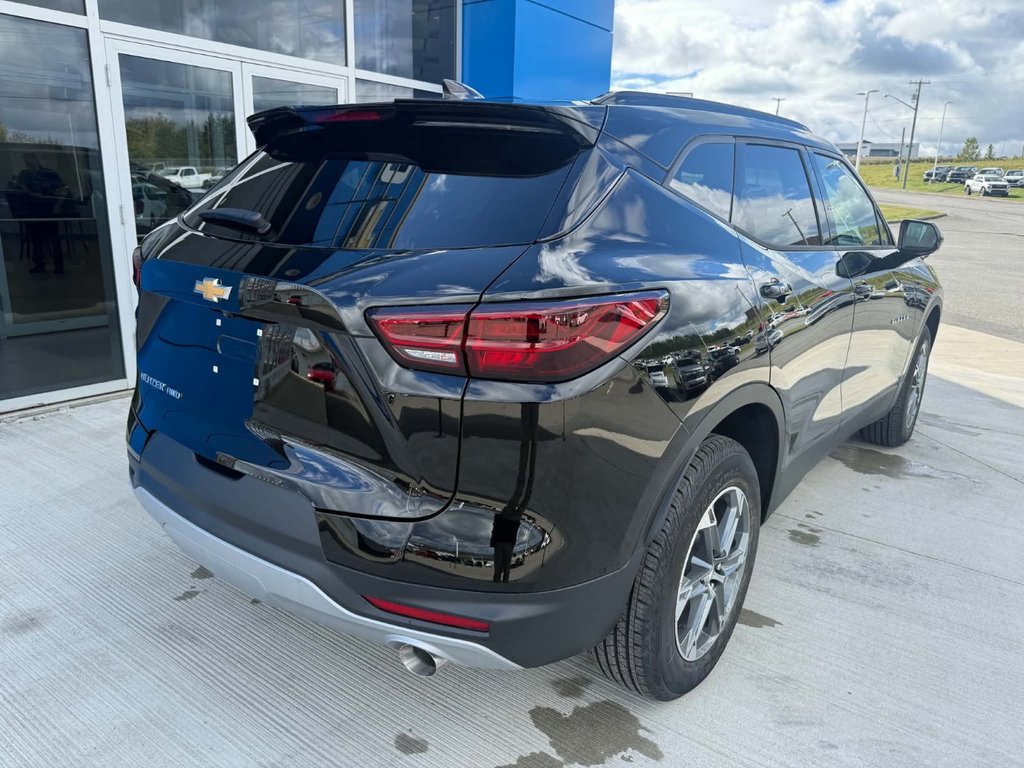 2026 Chevrolet Blazer LT in Grand Falls, New Brunswick - 6 - w1024h768px