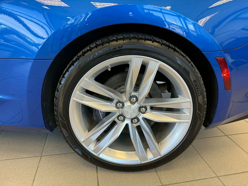 Chevrolet Camaro 2SS 2017 à Grand Falls, Nouveau-Brunswick - 7 - w1024h768px