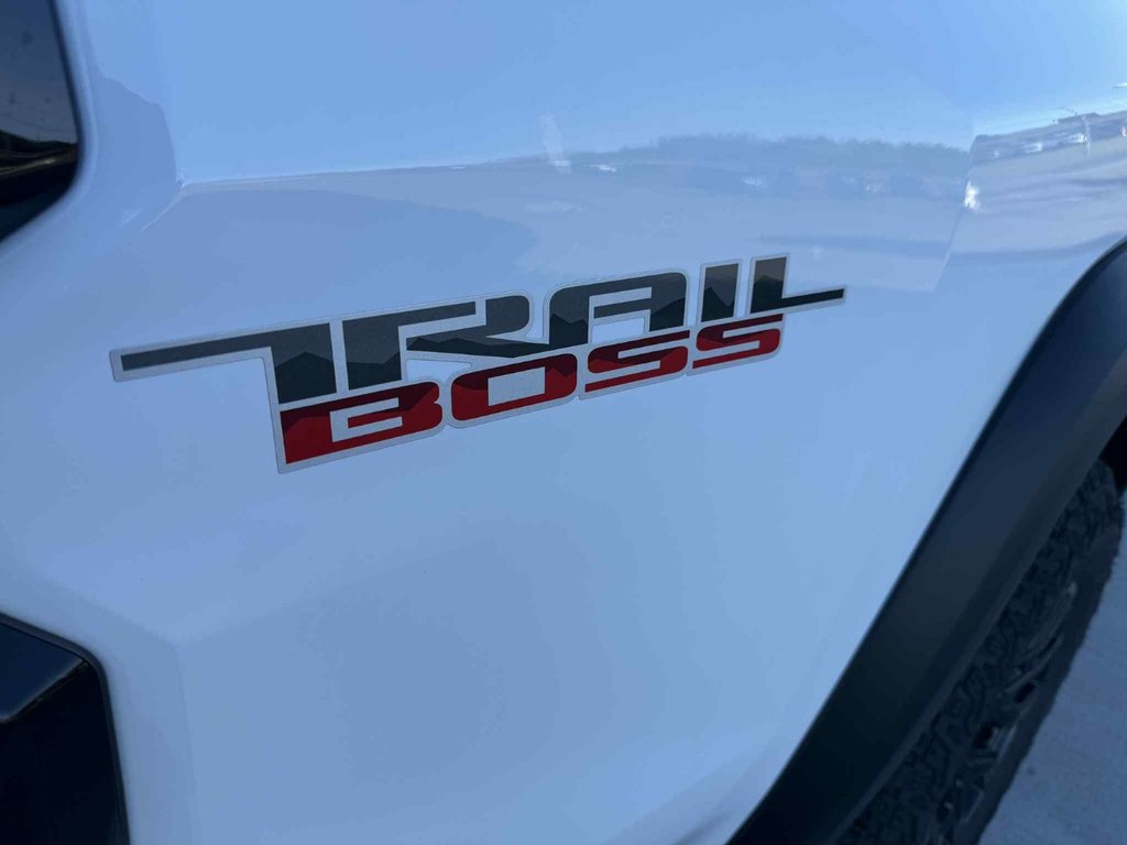 2026 Chevrolet Colorado Trail Boss in Grand Falls, New Brunswick - 11 - w1024h768px