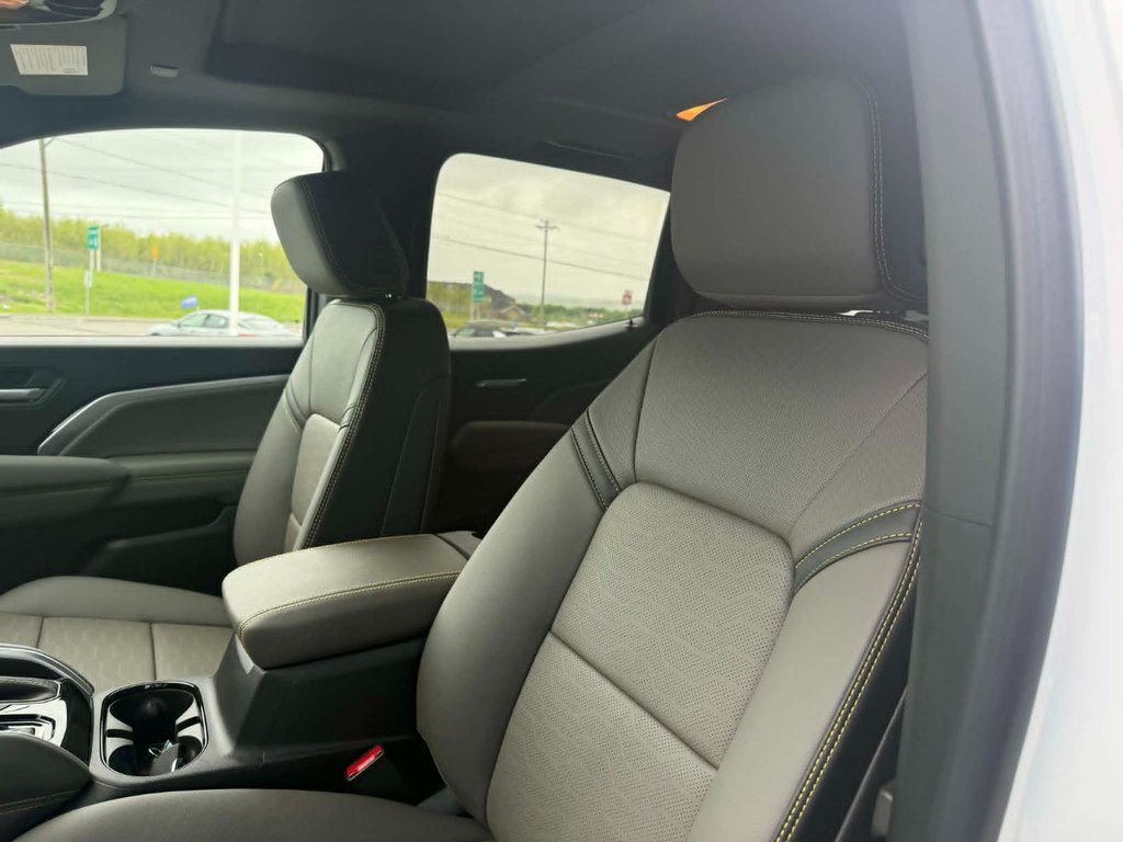 2026 Chevrolet Colorado ZR2 in Grand Falls, New Brunswick - 19 - w1024h768px