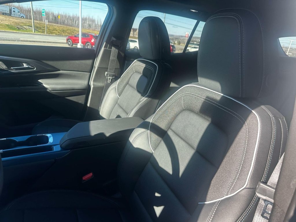 2025  Equinox EV 2LT in Grand Falls, New Brunswick - 11 - w1024h768px