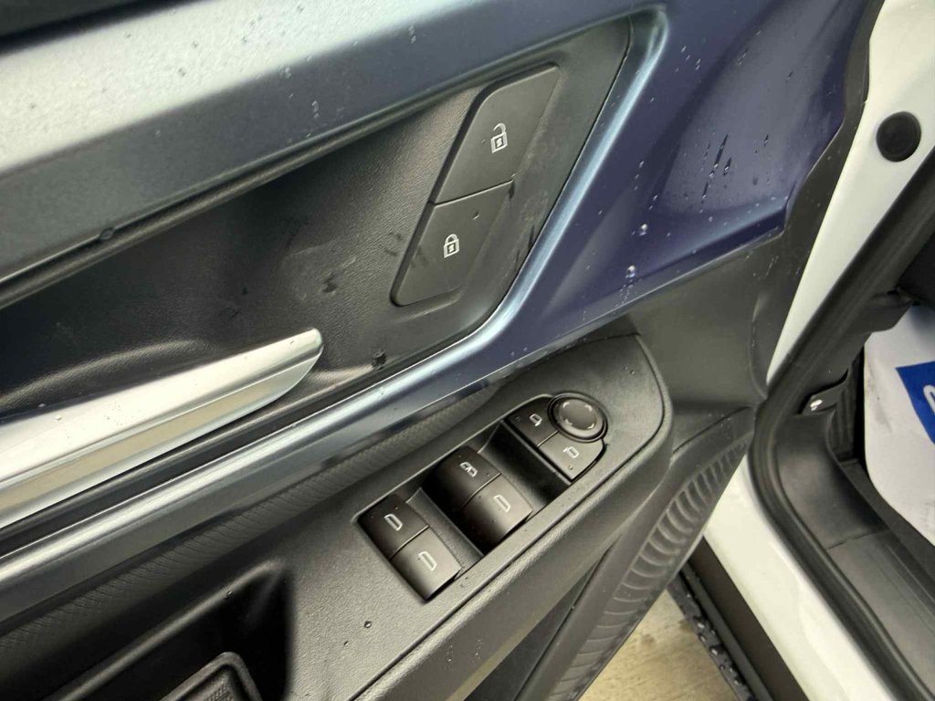 2026 Chevrolet Equinox EV 2LT in Grand Falls, New Brunswick - 14 - w1024h768px