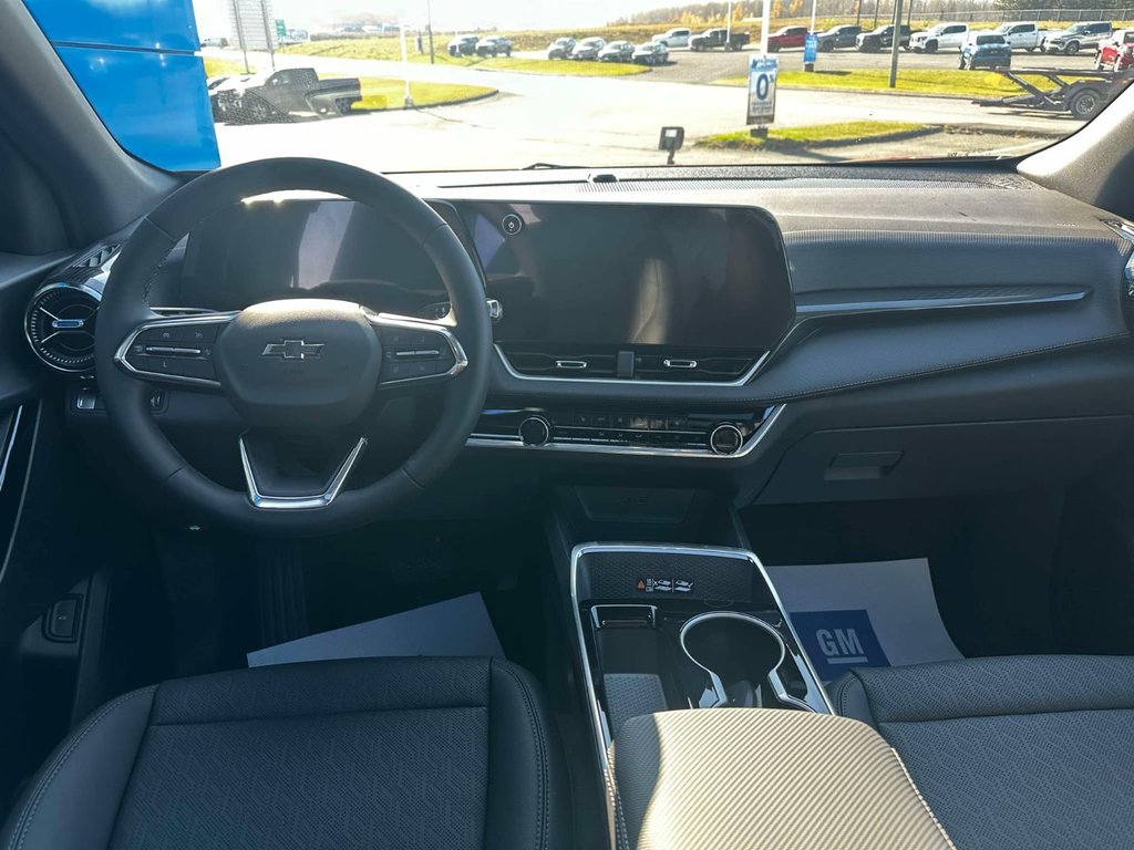 2025  Equinox LT in Grand Falls, New Brunswick - 12 - w1024h768px