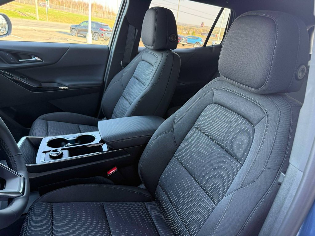 Chevrolet Equinox LT 2026 à Grand Falls, Nouveau-Brunswick - 10 - w1024h768px