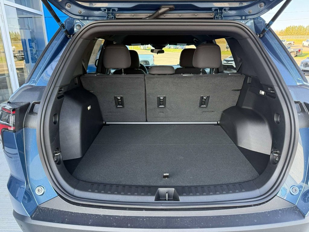 Chevrolet Equinox LT 2026 à Grand Falls, Nouveau-Brunswick - 8 - w1024h768px