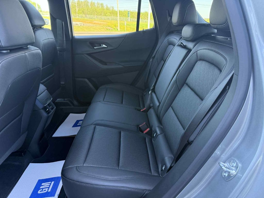 2026 Chevrolet Equinox LT in Grand Falls, New Brunswick - 11 - w1024h768px
