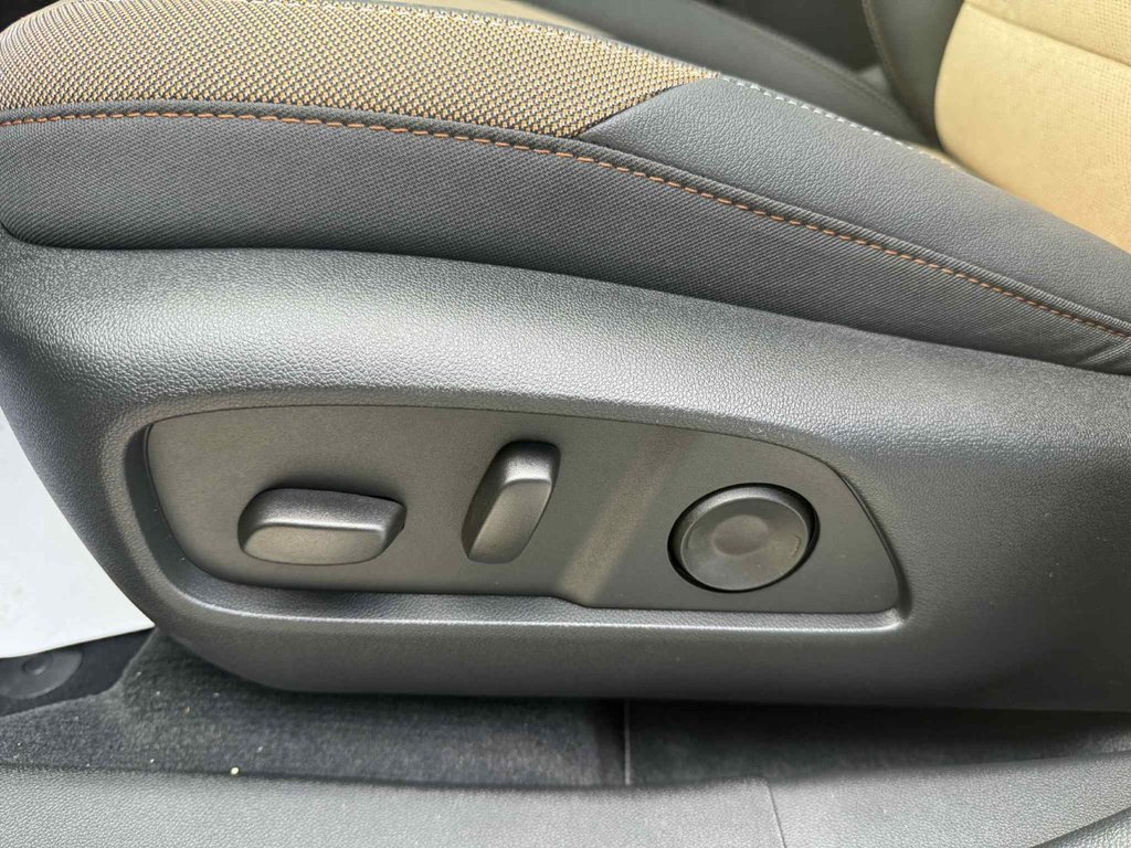 Chevrolet Equinox ACTIV 2026 à Grand Falls, Nouveau-Brunswick - 11 - w1024h768px