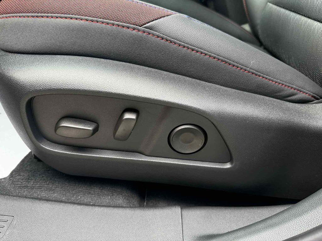 Chevrolet Equinox RS 2026 à Grand Falls, Nouveau-Brunswick - 12 - w1024h768px