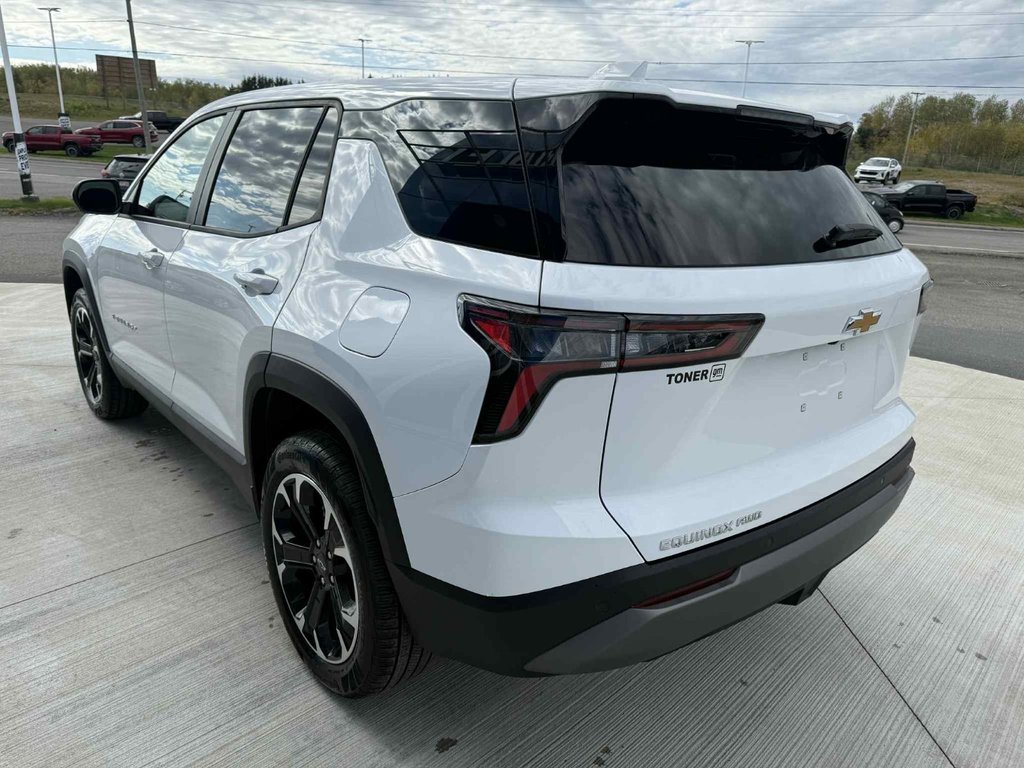 2026 Chevrolet Equinox LT in Grand Falls, New Brunswick - 5 - w1024h768px