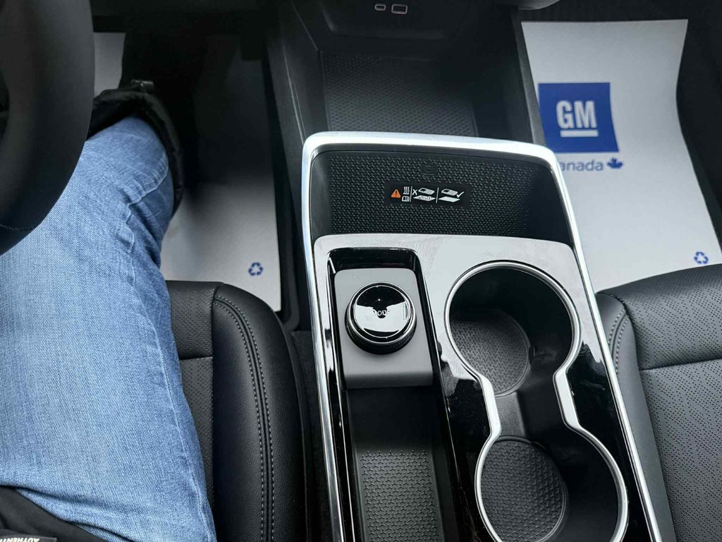 2026 Chevrolet Equinox LT in Grand Falls, New Brunswick - 15 - w1024h768px