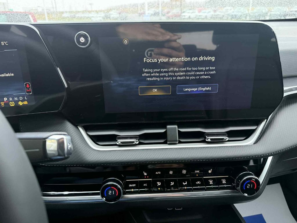 2026 Chevrolet Equinox LT in Grand Falls, New Brunswick - 9 - w1024h768px