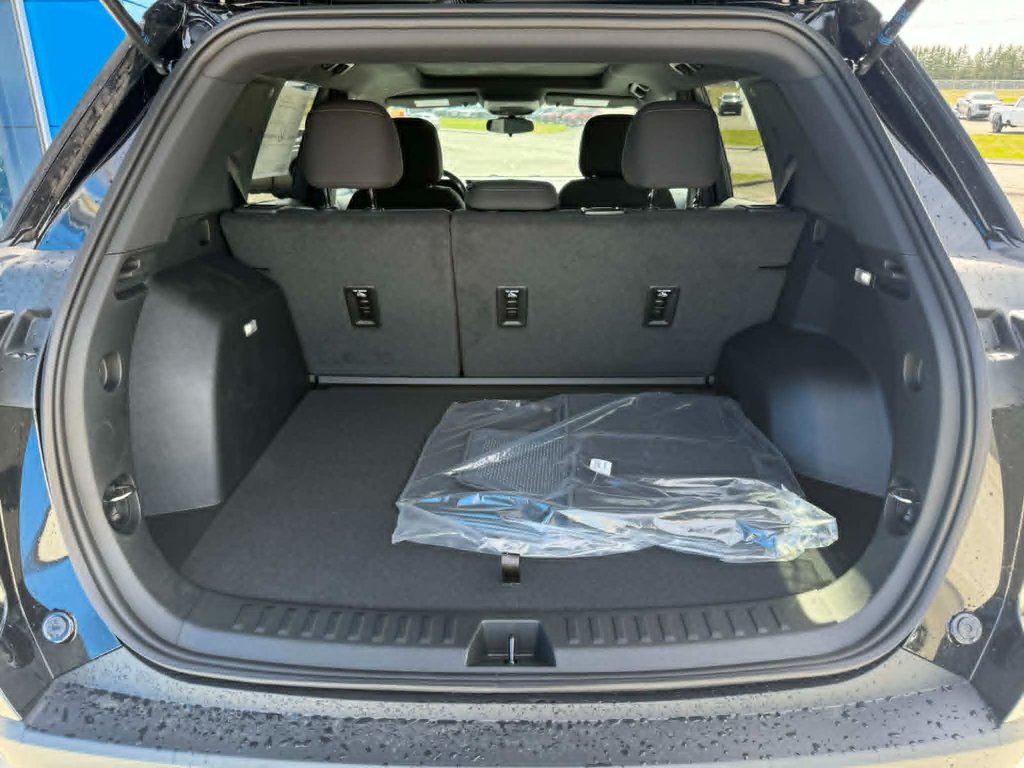2026 Chevrolet Equinox LT in Grand Falls, New Brunswick - 10 - w1024h768px