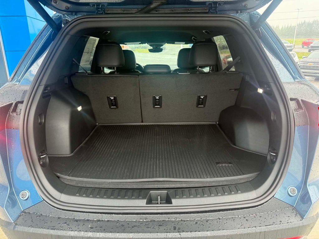 Chevrolet Equinox LT 2027 à Grand Falls, Nouveau-Brunswick - 7 - w1024h768px