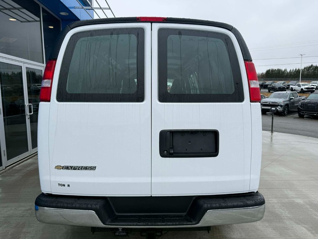 2026 Chevrolet EXPRESS CARGO VAN BASE in Grand Falls, New Brunswick - 8 - w1024h768px