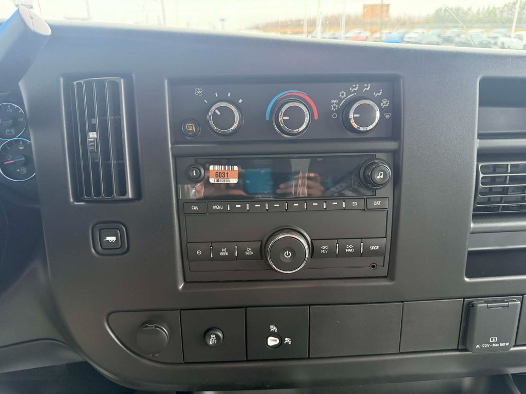 2026 Chevrolet EXPRESS CARGO VAN BASE in Grand Falls, New Brunswick - 14 - w1024h768px