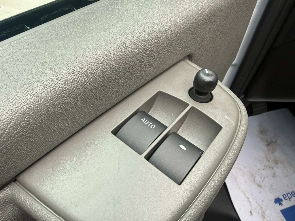 2026 Chevrolet EXPRESS CARGO VAN BASE in Grand Falls, New Brunswick - 11 - w1024h768px