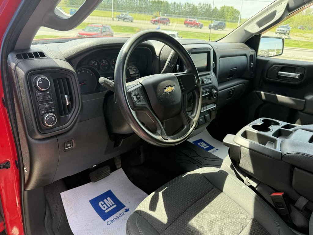 2019 Chevrolet Silverado 1500 Custom in Grand Falls, New Brunswick - 10 - w1024h768px