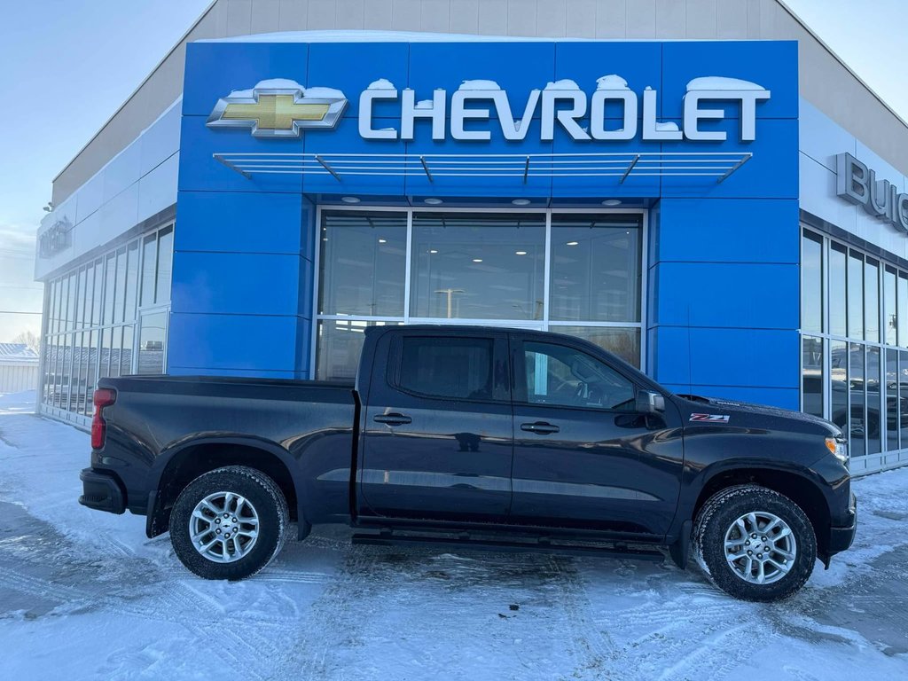 2022 Chevrolet Silverado 1500 RST in Grand Falls, New Brunswick - 4 - w1024h768px