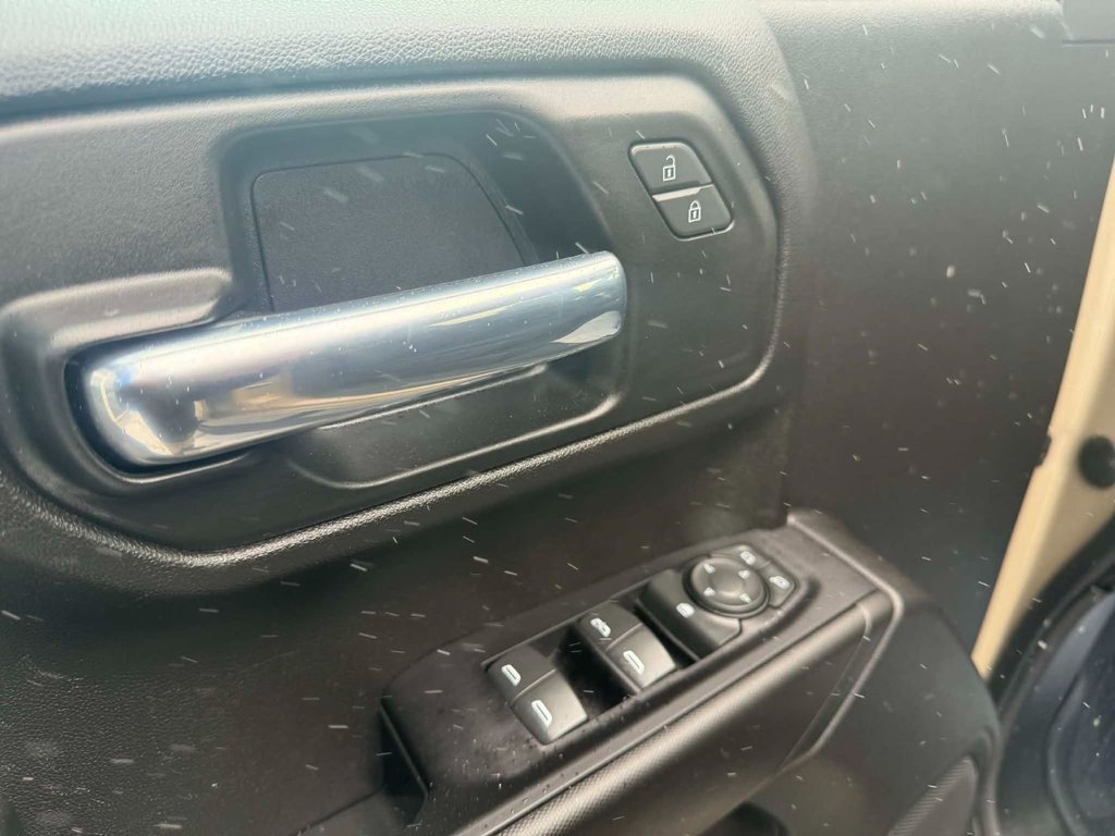 2022 Chevrolet Silverado 1500 Custom Trail Boss in Grand Falls, New Brunswick - 18 - w1024h768px