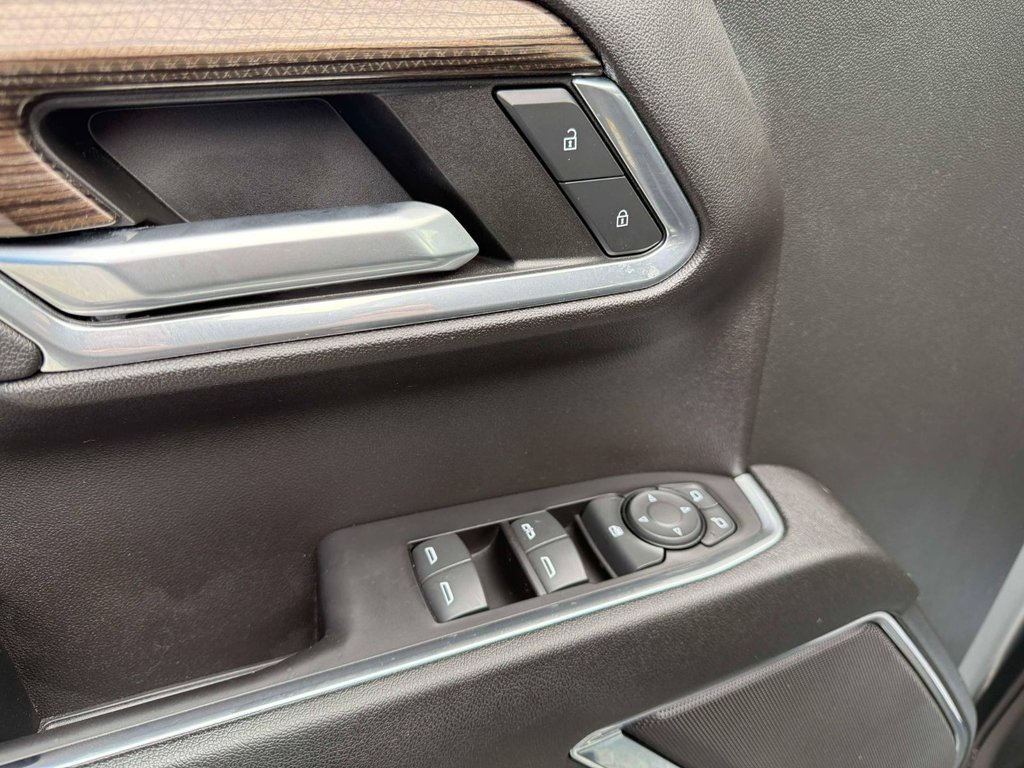 2023 Chevrolet Silverado 1500 LT in Grand Falls, New Brunswick - 12 - w1024h768px